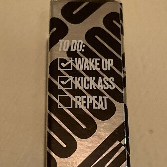 UOMA Beauty Boss Liquid Marble Lip Gloss Shade Cray Cray Magenta New - Picture 7 of 7